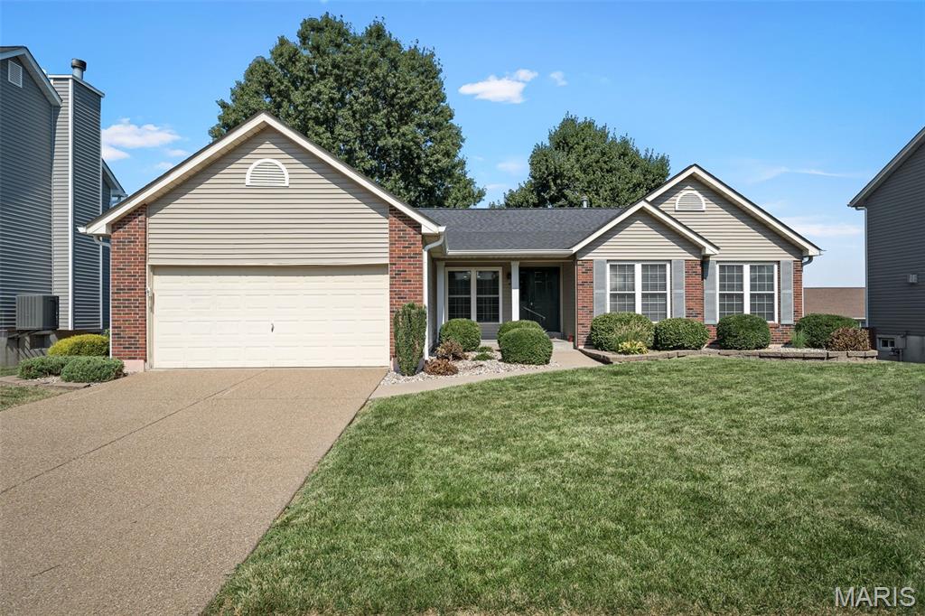 1822 Highgrove Drive Property Photo 1