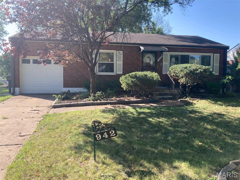 942 Melvin Avenue Property Photo 1