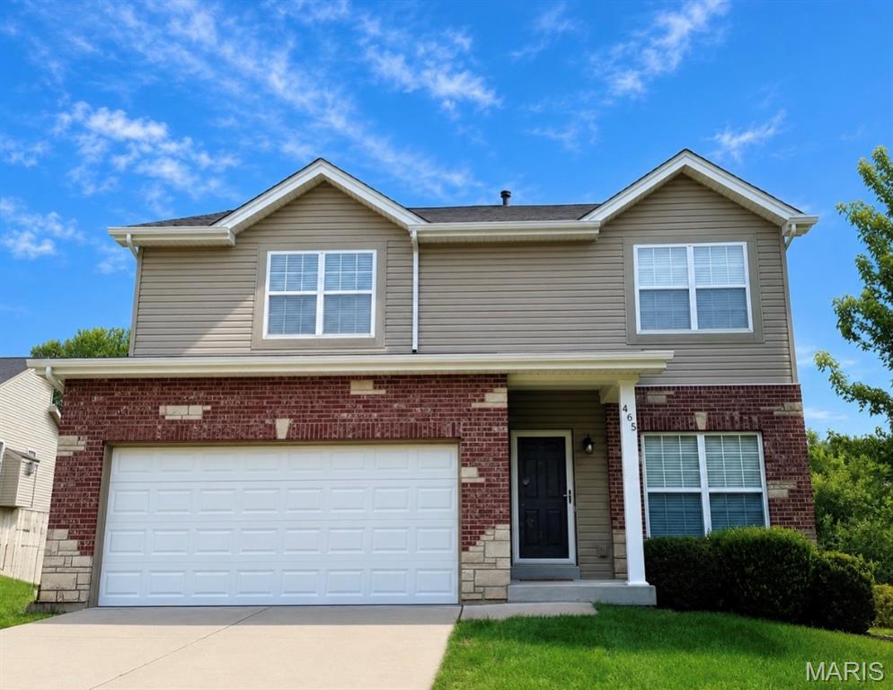 465 Fall River Lane Property Photo 1
