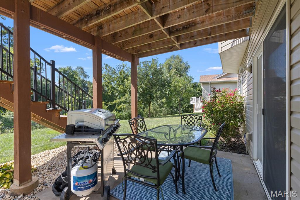 465 Fall River Lane Property Photo 28