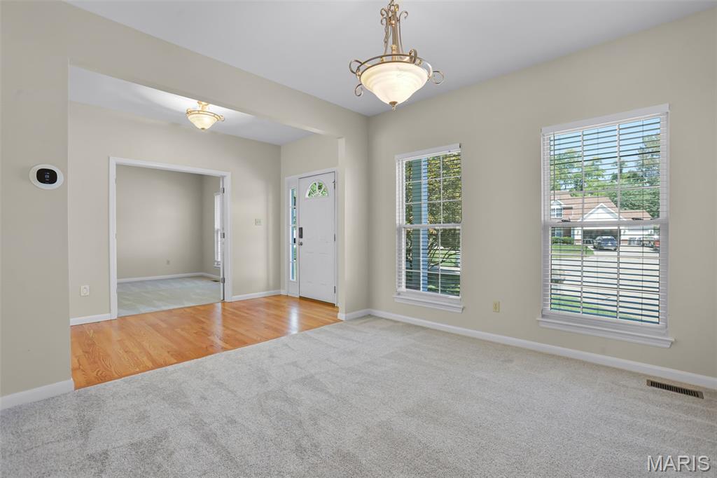 681 Zumwalt Crossing Property Photo 12
