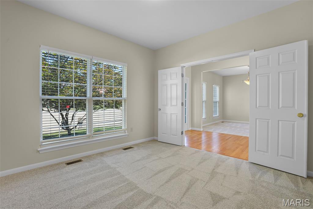 681 Zumwalt Crossing Property Photo 16