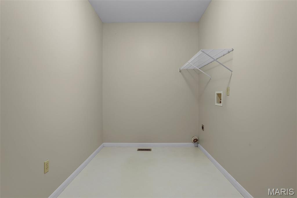 681 Zumwalt Crossing Property Photo 30