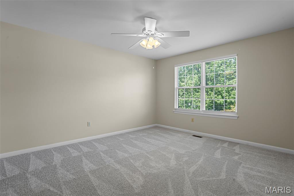 681 Zumwalt Crossing Property Photo 40