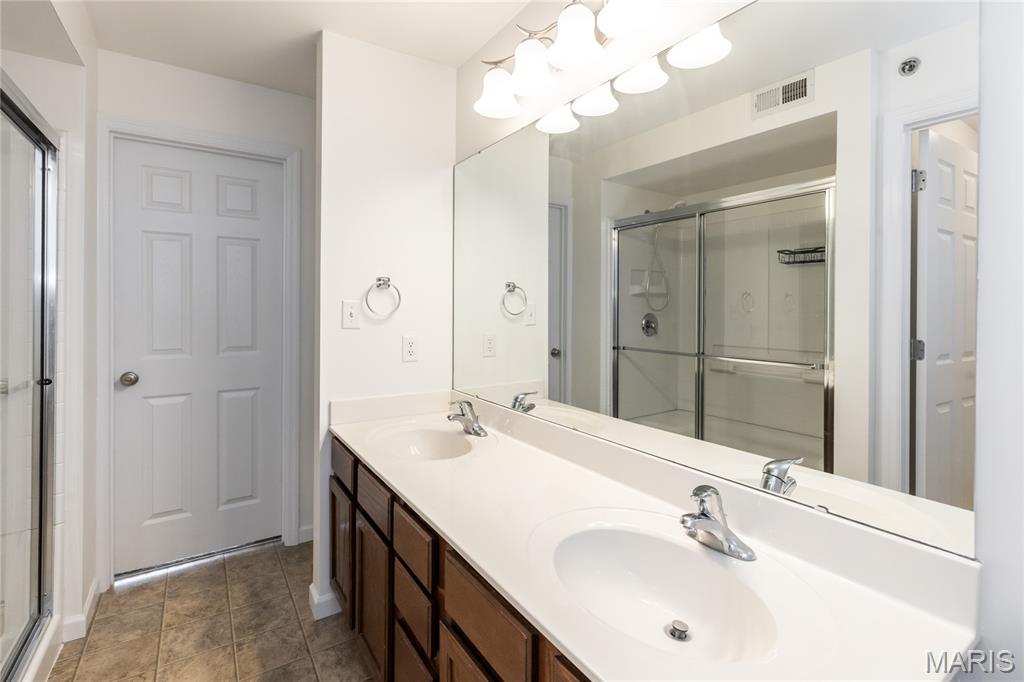 9740 Bexley Station Drive 7g Property Photo 21