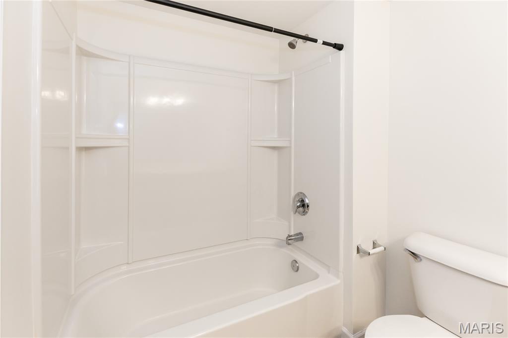 9740 Bexley Station Drive 7g Property Photo 28