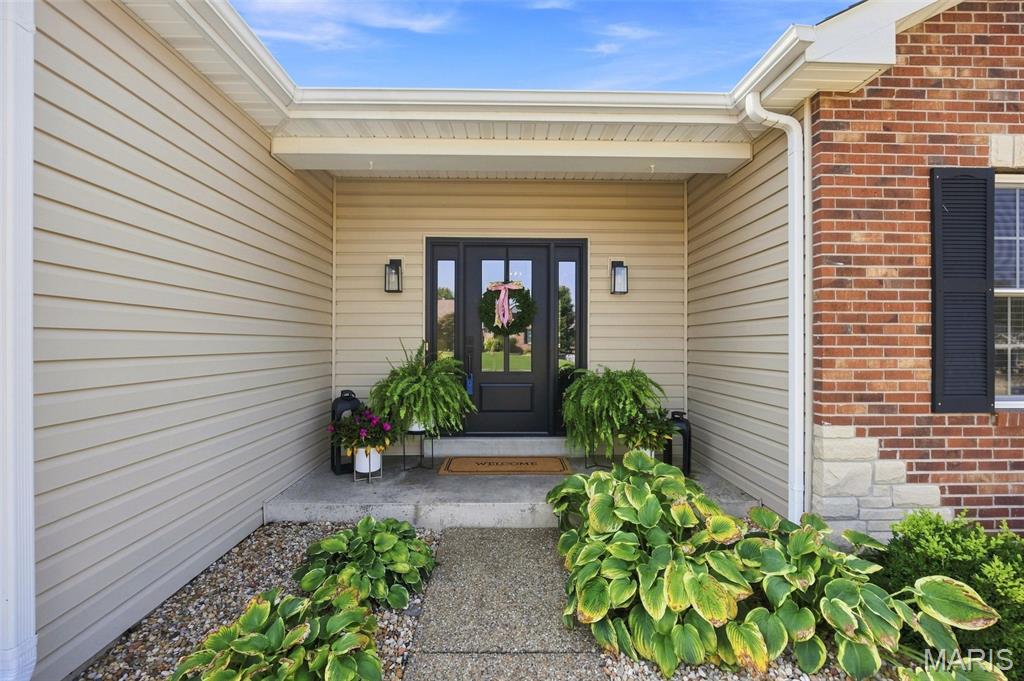 348 Fallon Parkway Property Photo 2