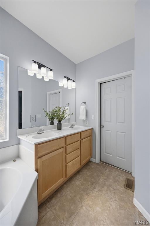 348 Fallon Parkway Property Photo 14