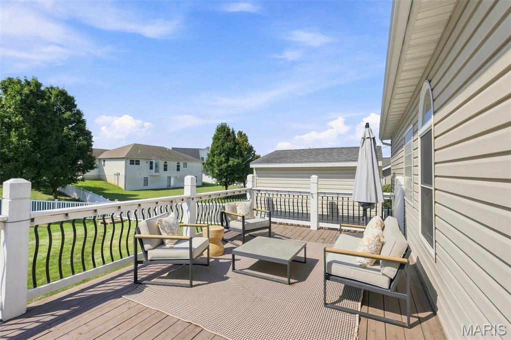 348 Fallon Parkway Property Photo 28