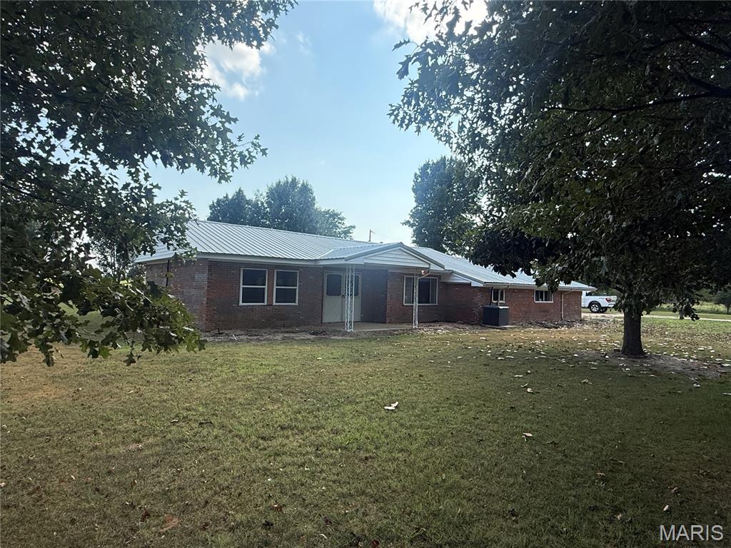 620 Dock Street Property Photo 2