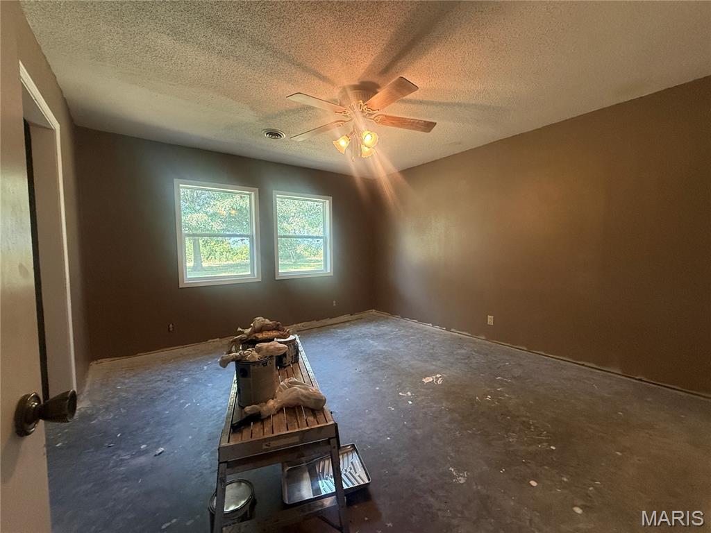 620 Dock Street Property Photo 11