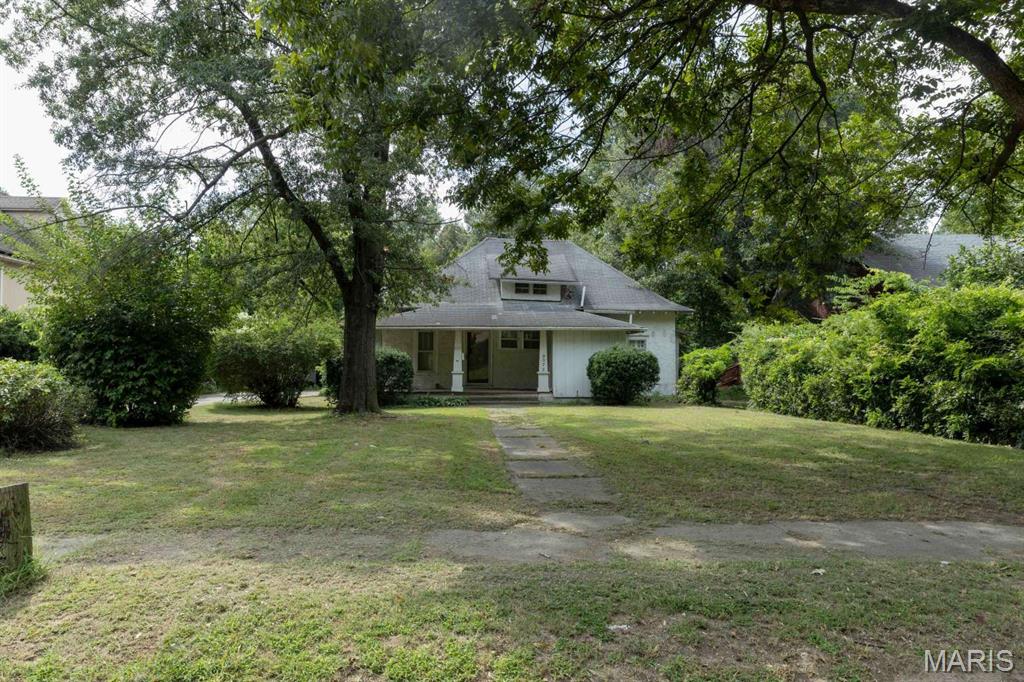 307 N Jackson Street Property Photo 1