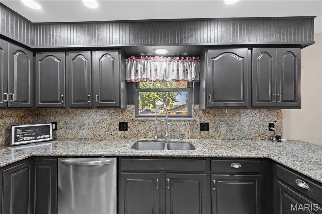 161 Stahl Drive Property Photo 17