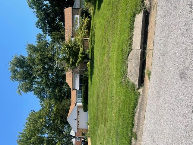 253 Turf Property Photo 1