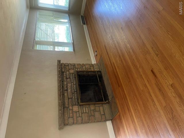 253 Turf Property Photo 8