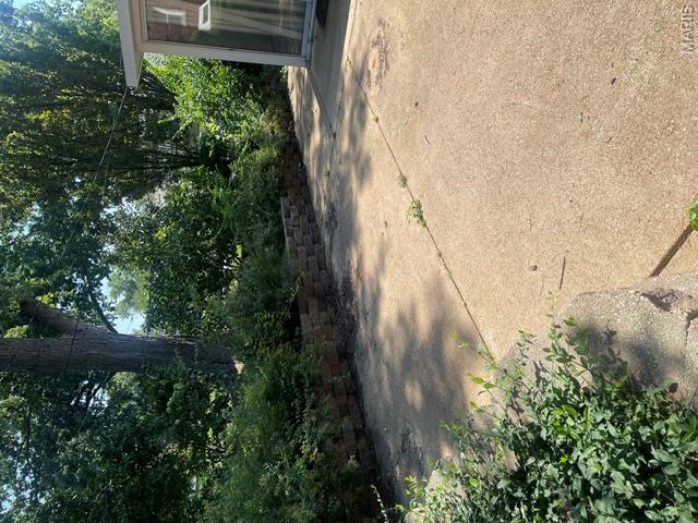 253 Turf Property Photo 13