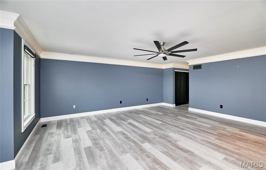 264 Greenshire Lane Property Photo 31