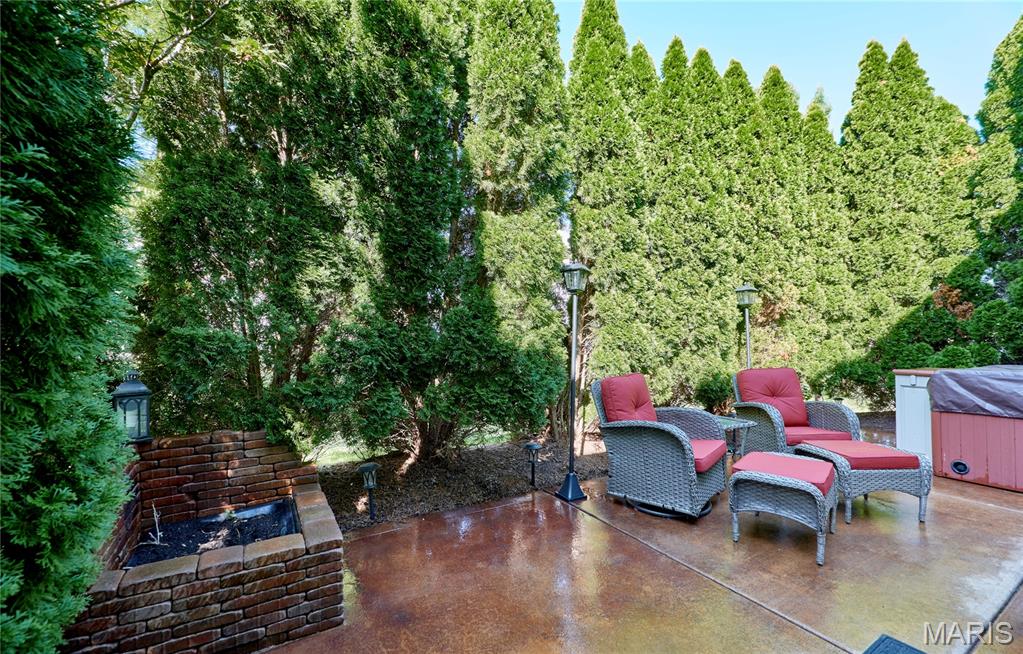 264 Greenshire Lane Property Photo 39