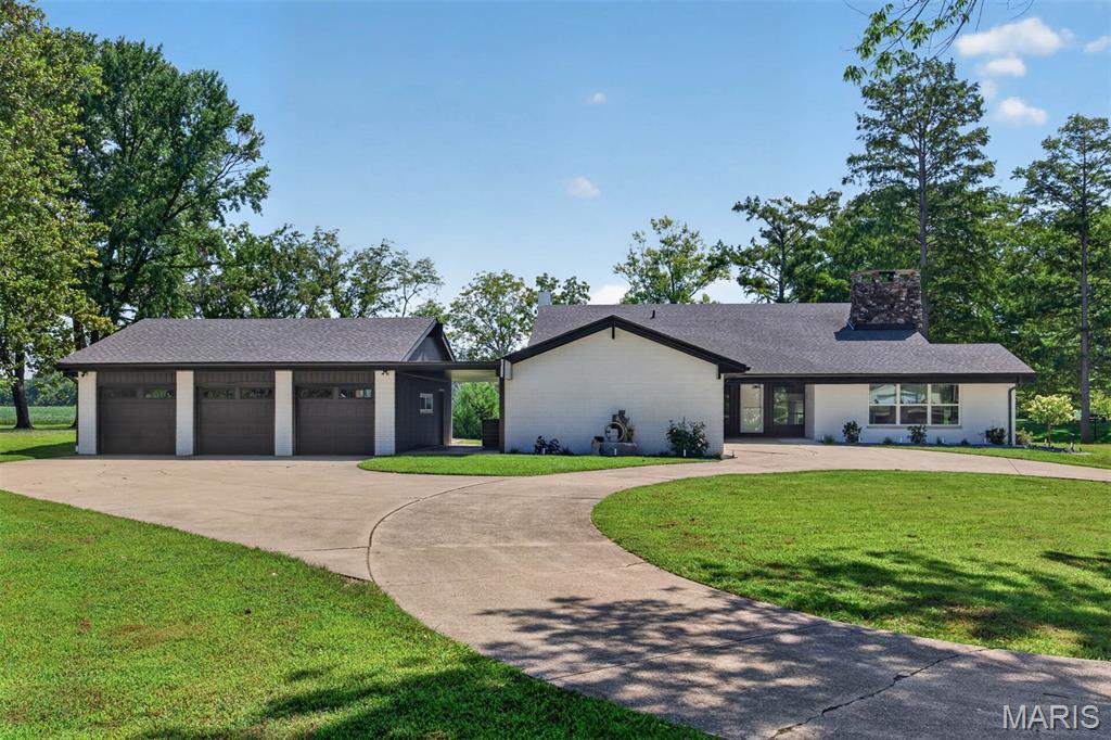13750 Kayser Road Property Photo 2