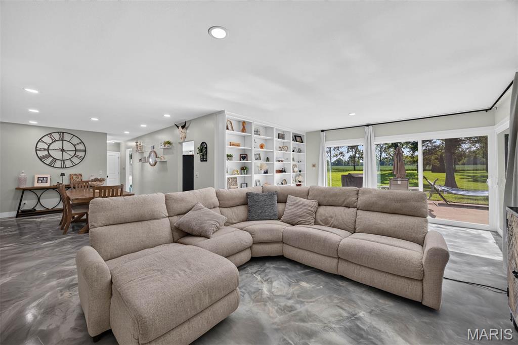 13750 Kayser Road Property Photo 4