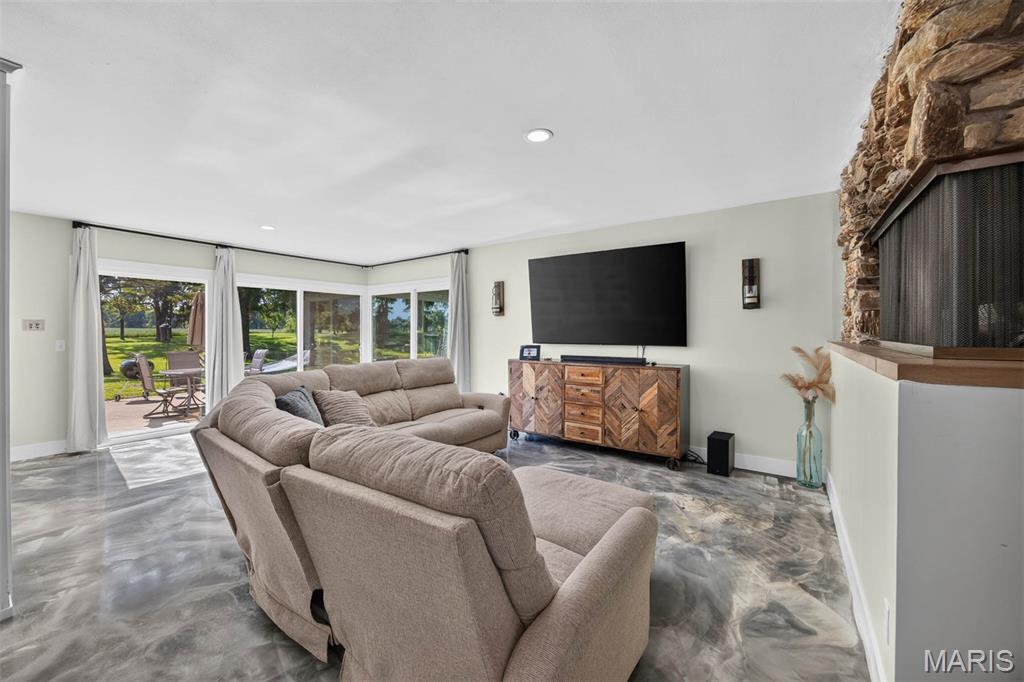 13750 Kayser Road Property Photo 11