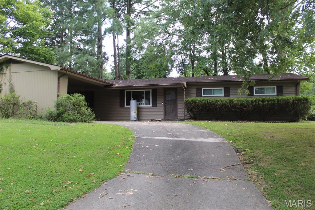 1715 Forest View Street Property Photo 1