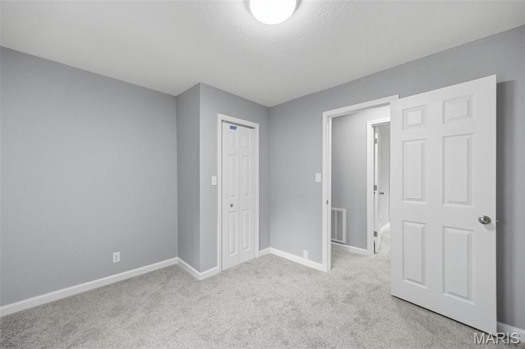 208 Elm Street Property Photo 15