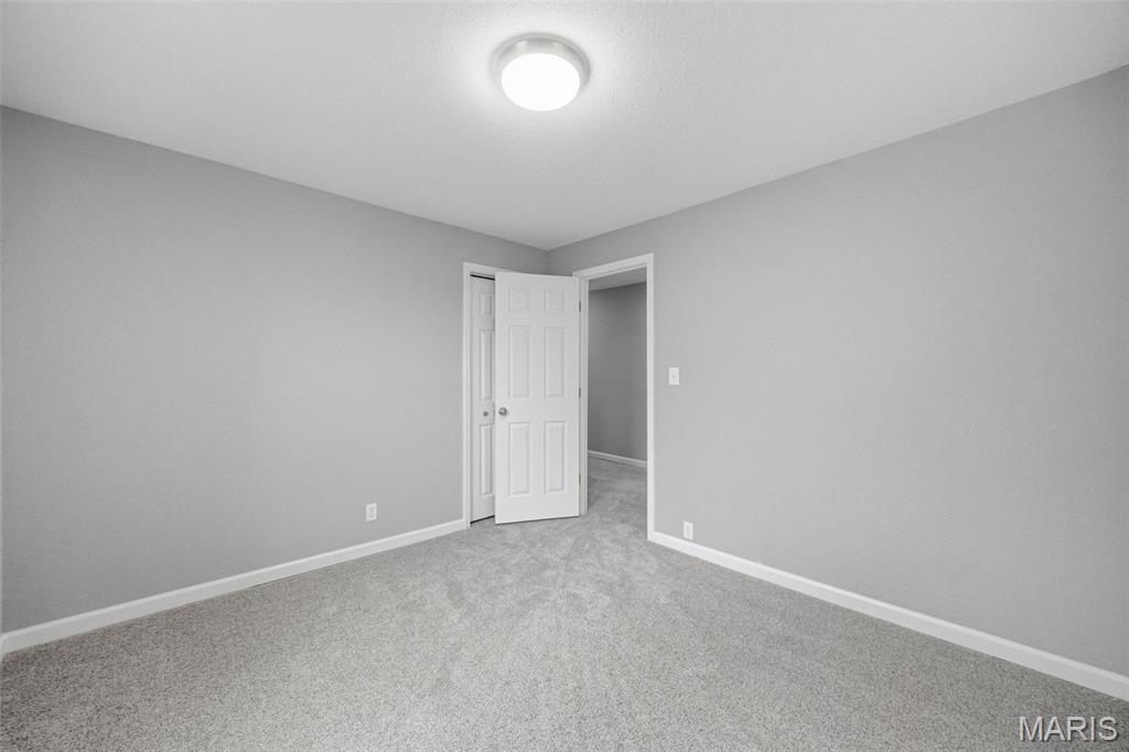 208 Elm Street Property Photo 18