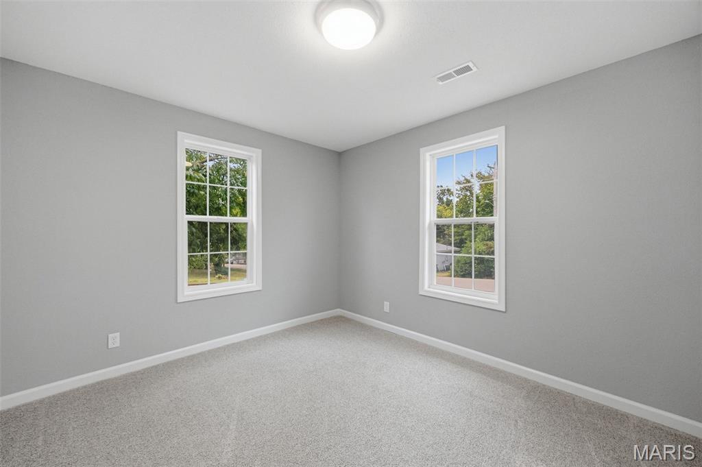 208 Elm Street Property Photo 19