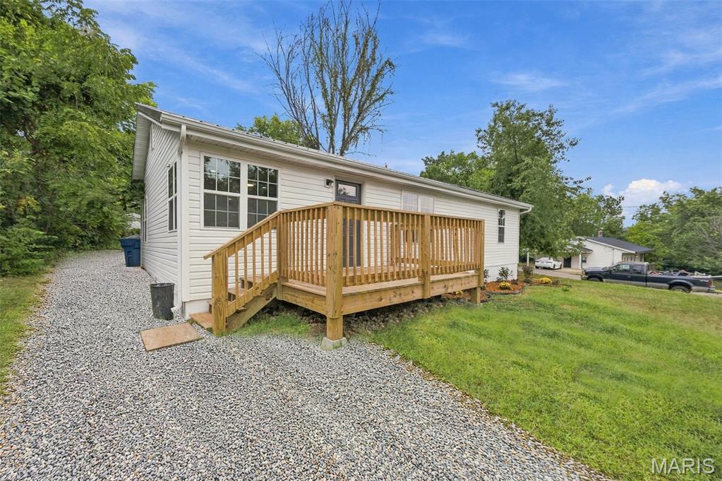208 Elm Street Property Photo 30