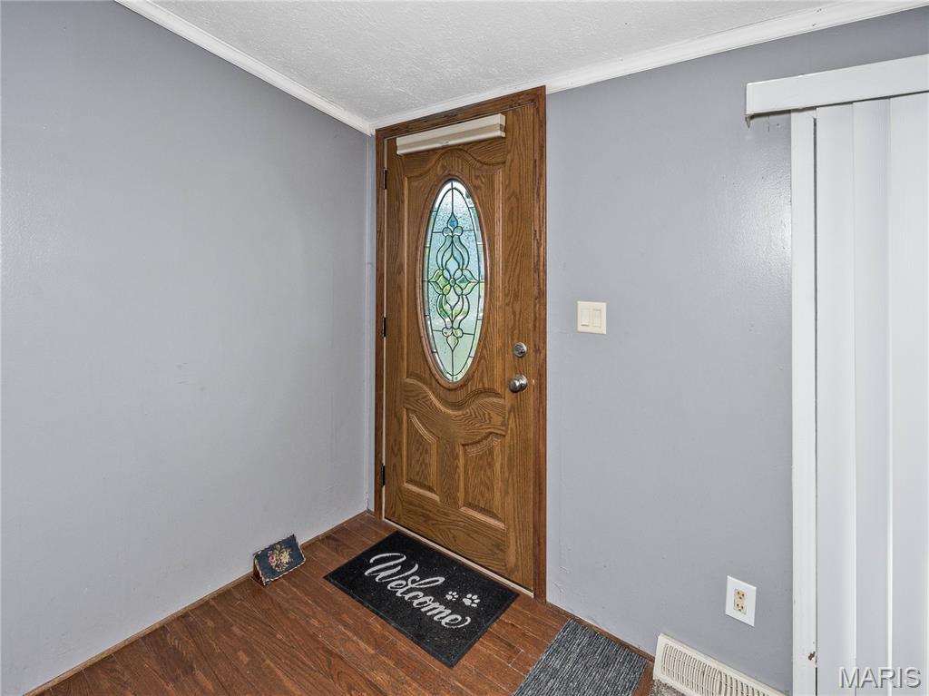 112 Schmidt Street Property Photo 5