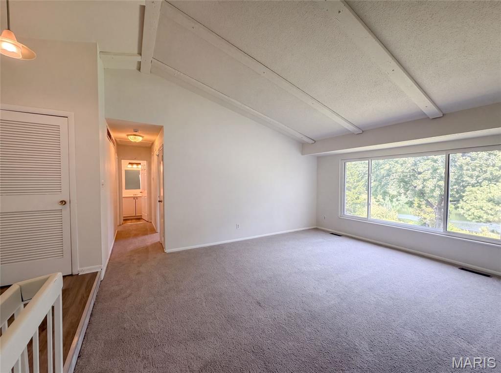 5277 Suntrail Drive Property Photo 8