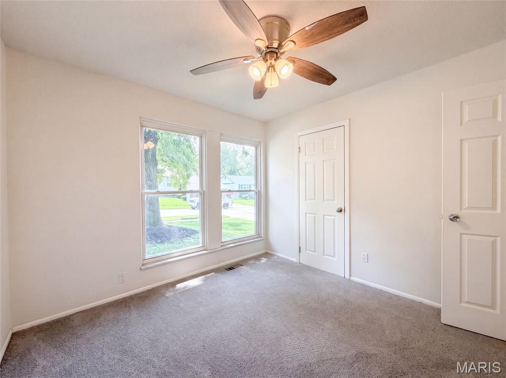 5277 Suntrail Drive Property Photo 12