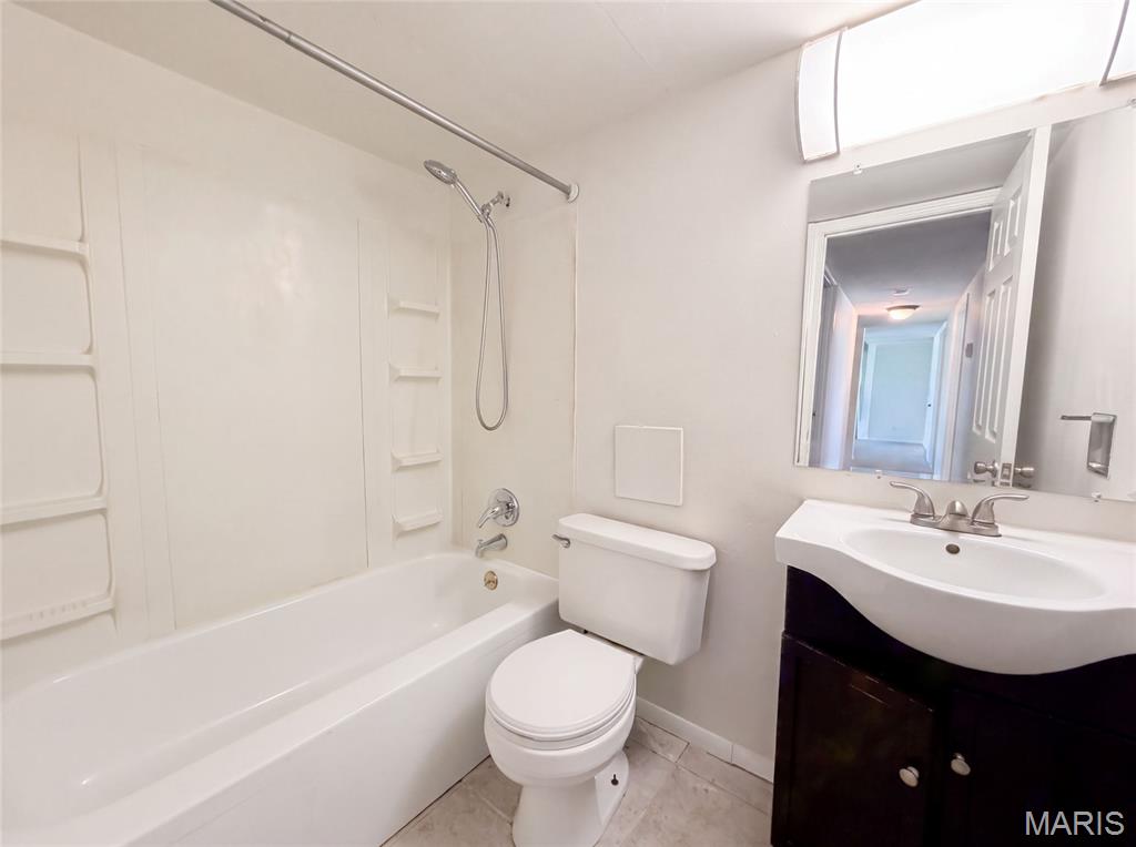 5277 Suntrail Drive Property Photo 15