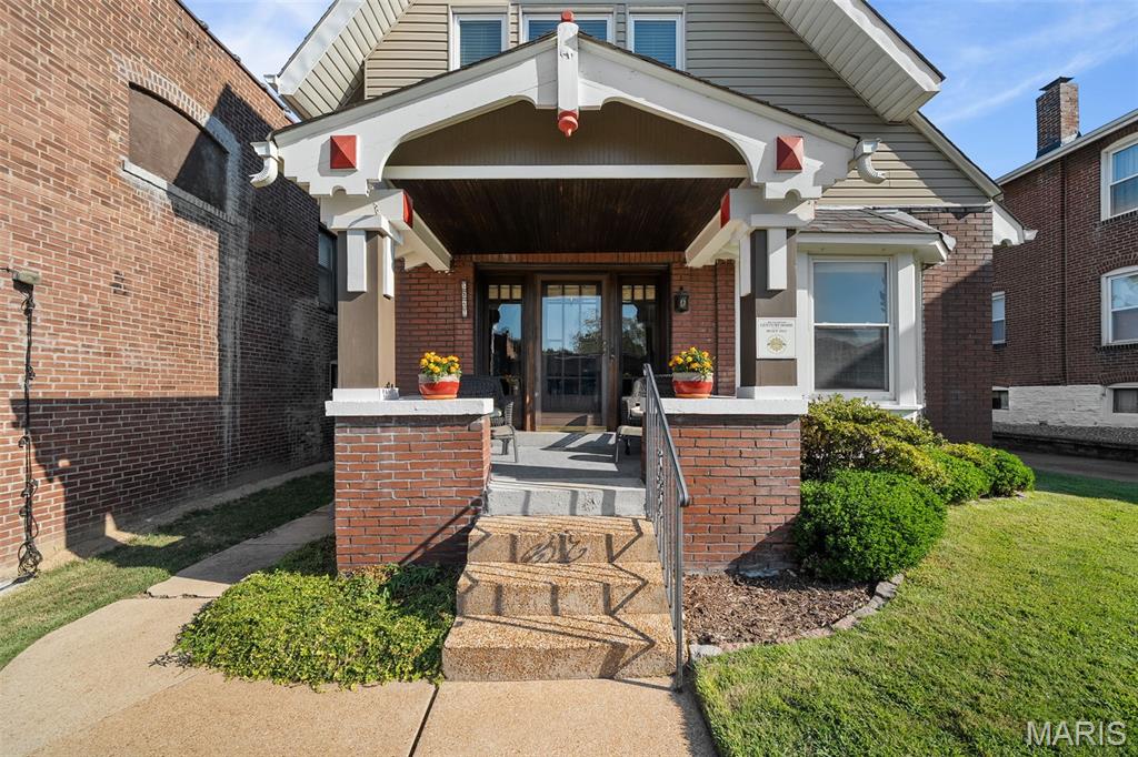 5347 Devonshire Avenue Property Photo 4