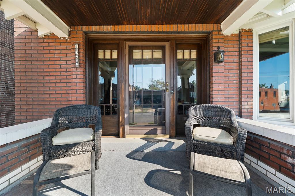5347 Devonshire Avenue Property Photo 5