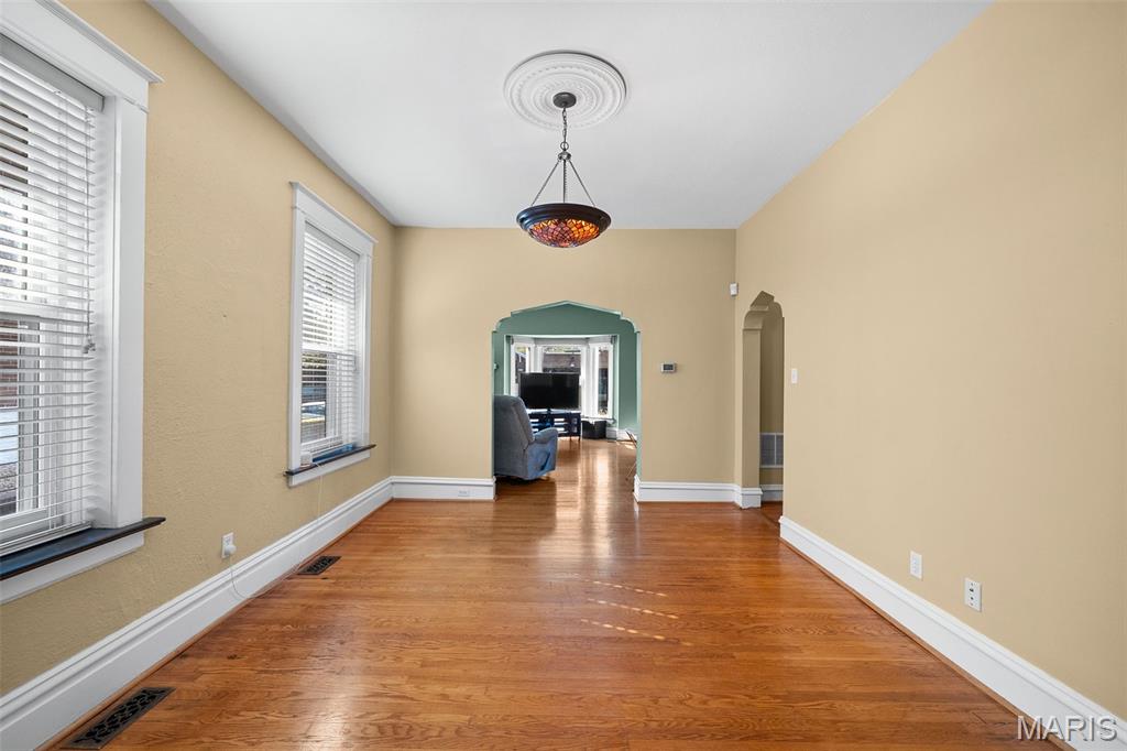 5347 Devonshire Avenue Property Photo 13