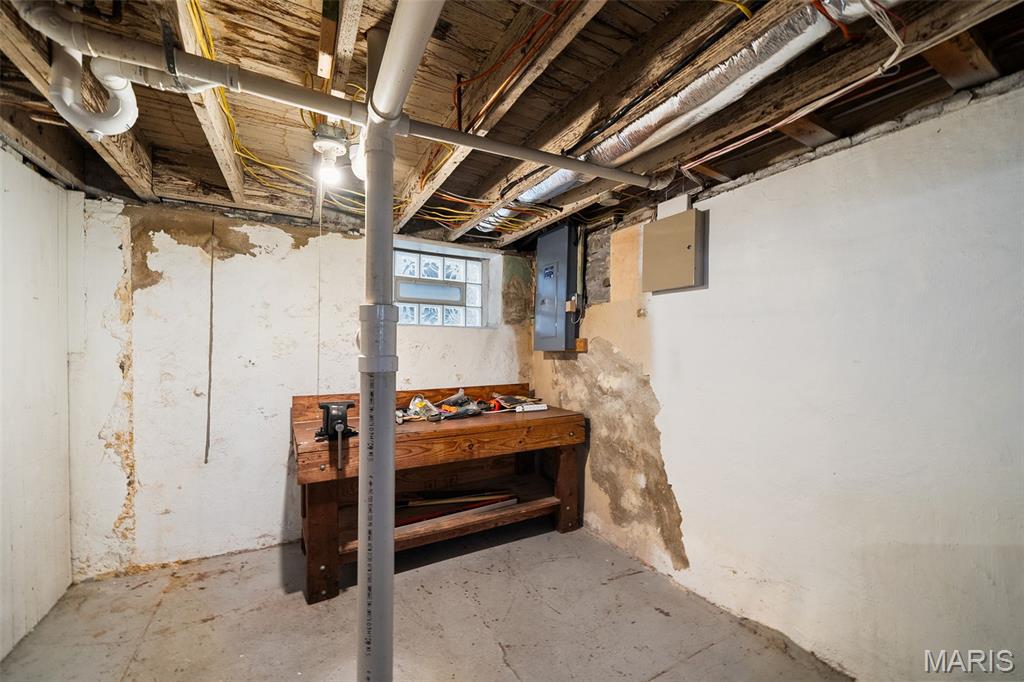 5347 Devonshire Avenue Property Photo 36