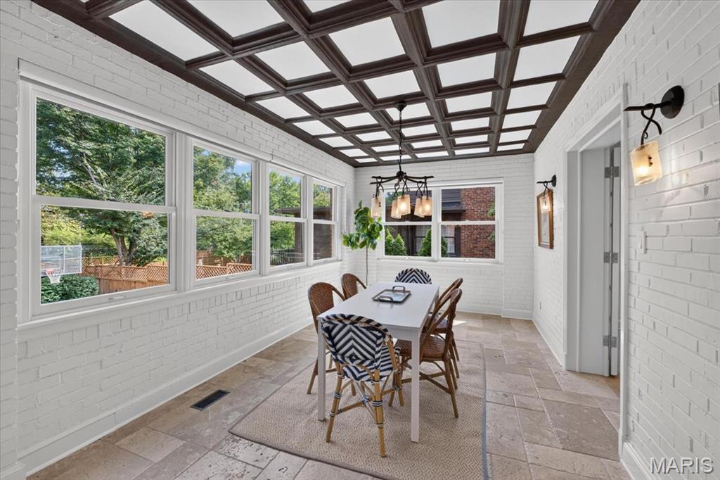44 Broadview Drive Property Photo 13