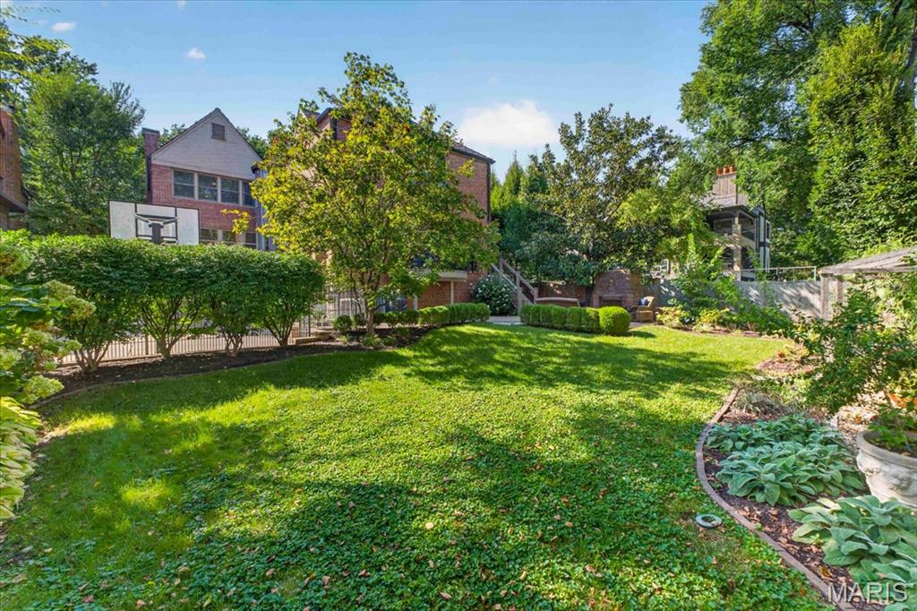 44 Broadview Drive Property Photo 32