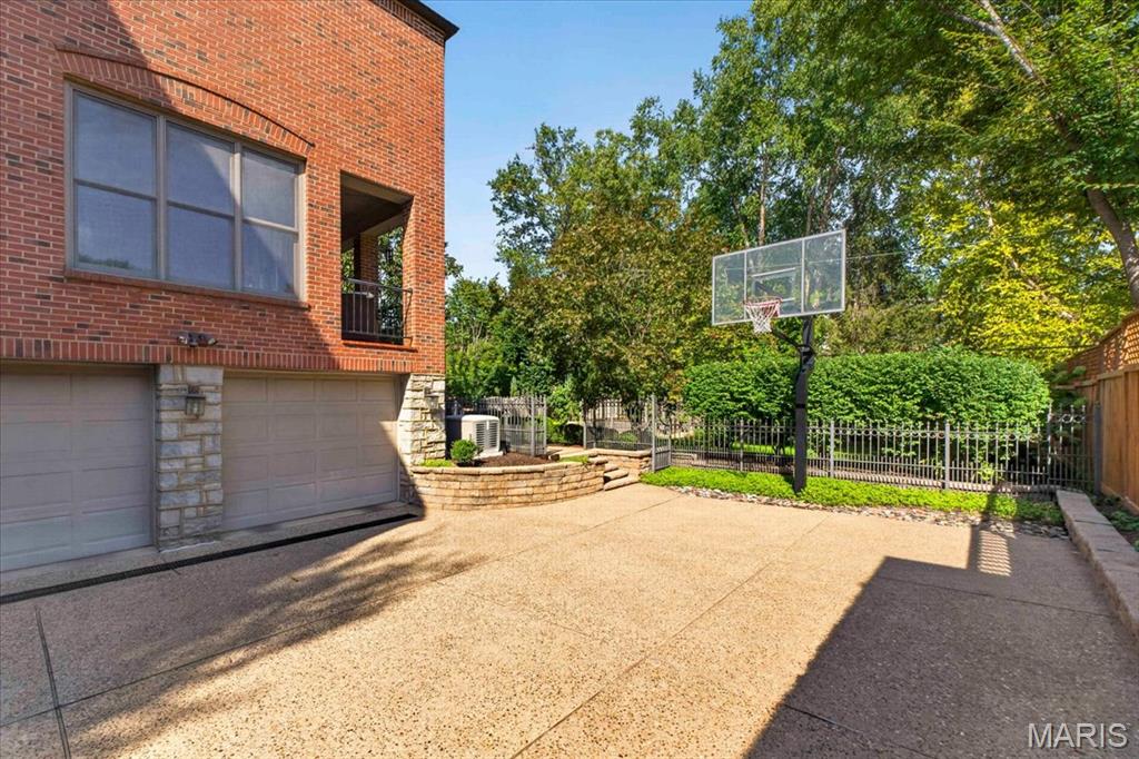 44 Broadview Drive Property Photo 34