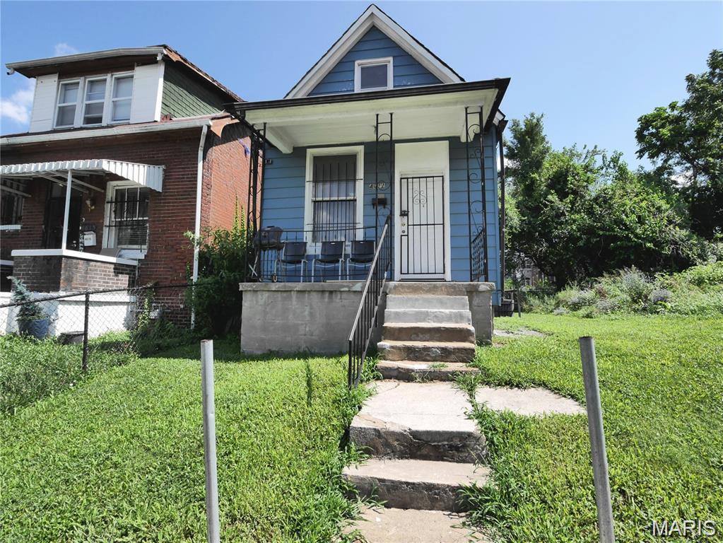 4611 San Francisco Avenue Property Photo 1