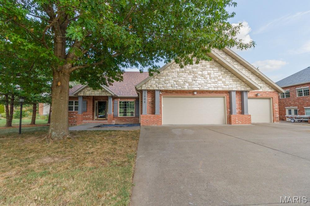 2804 Boardwalk Drive Property Photo 1
