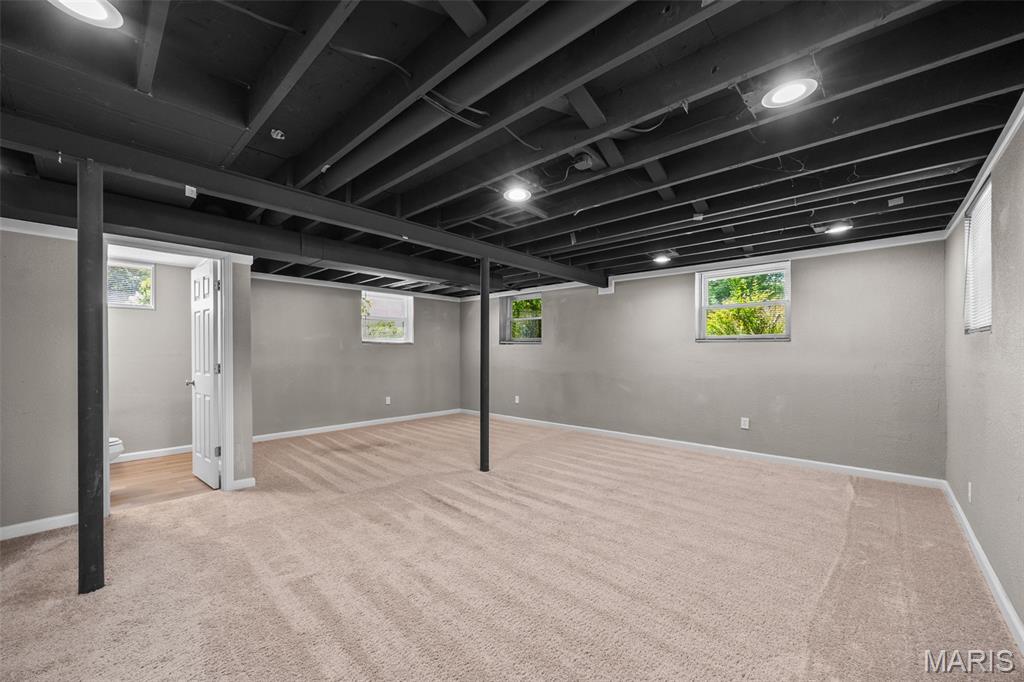 2398 Jackson Court Property Photo 6