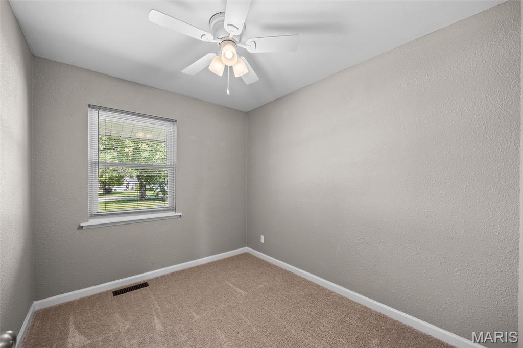 2398 Jackson Court Property Photo 12