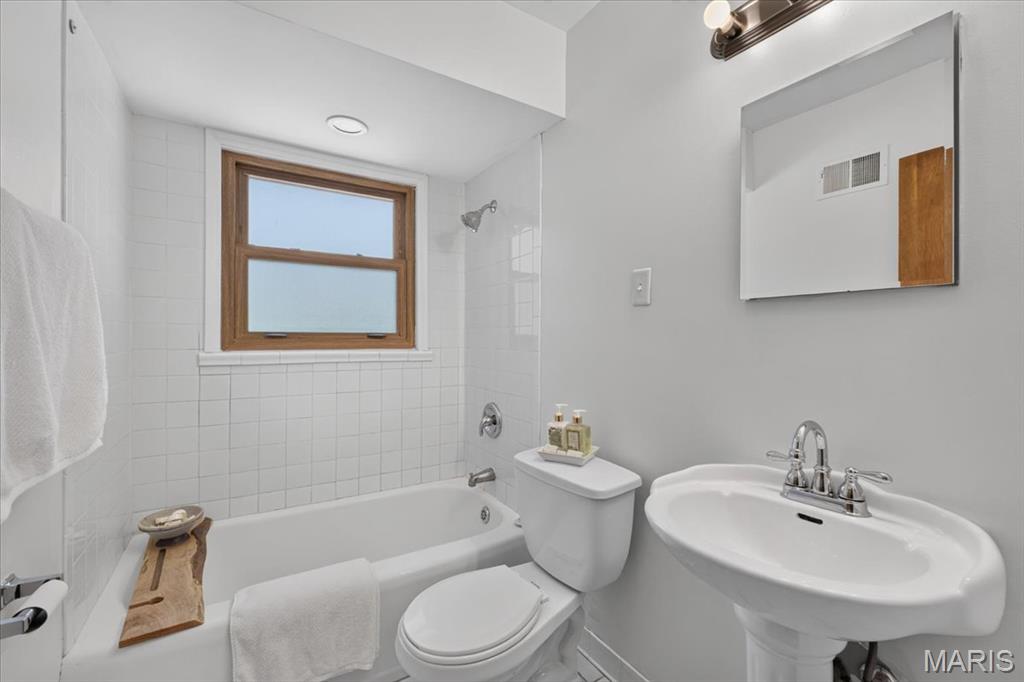 4725 Candace Drive Property Photo 13