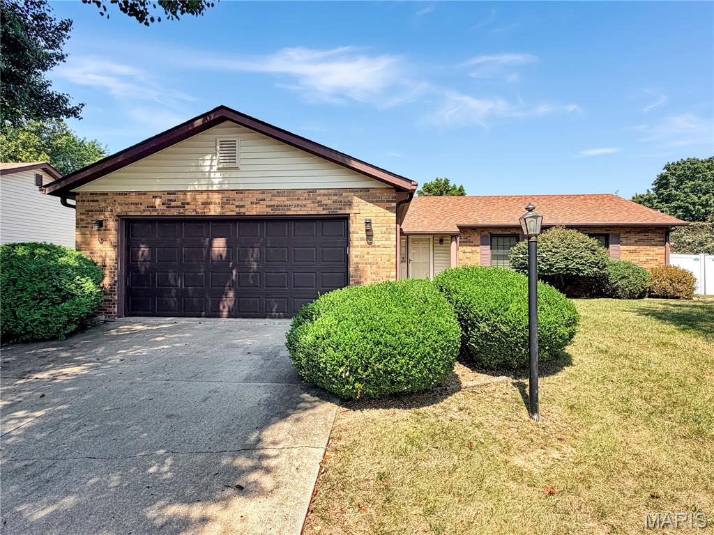 409 Kim Drive Property Photo 1