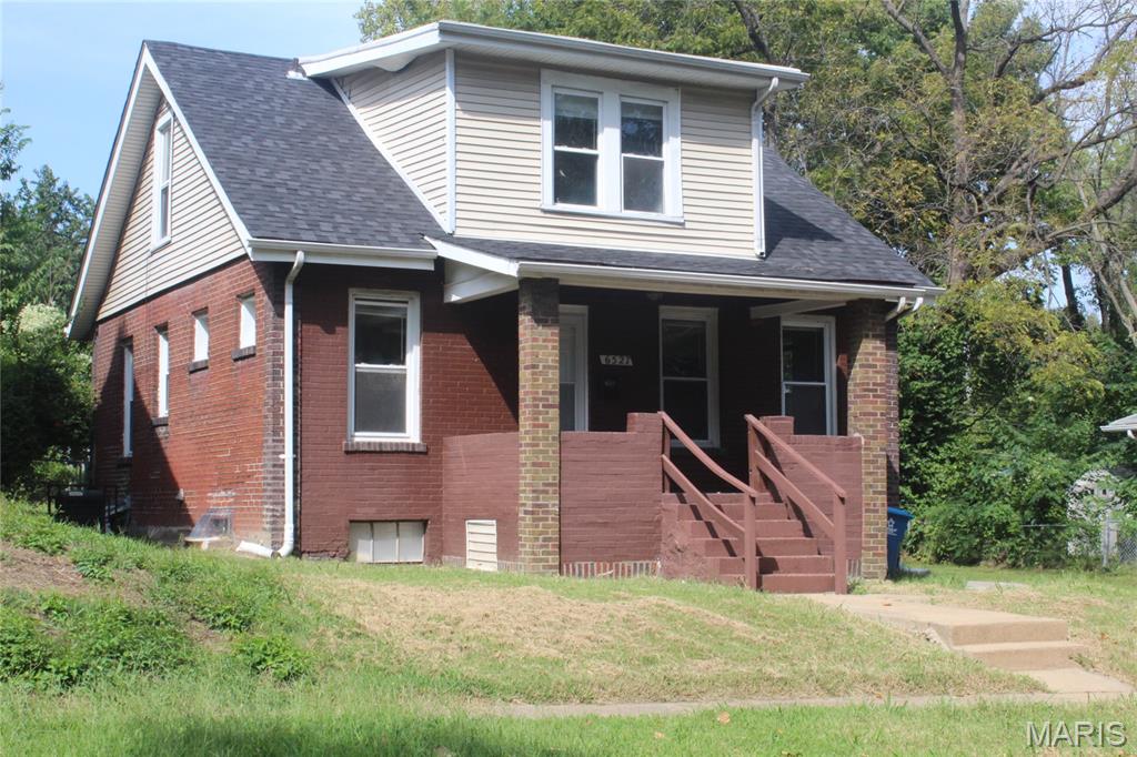 6527 Julian Avenue Property Photo 1
