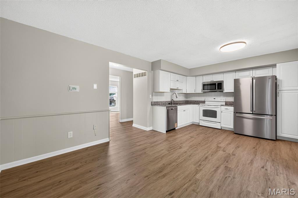 13391 Hiddendale Lane Property Photo 11