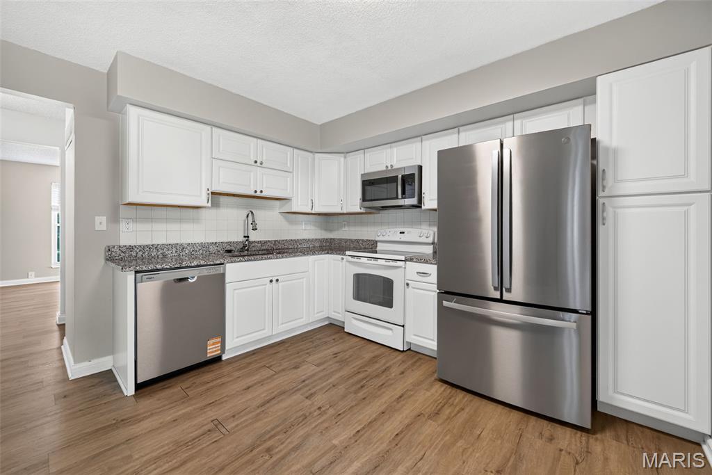13391 Hiddendale Lane Property Photo 12